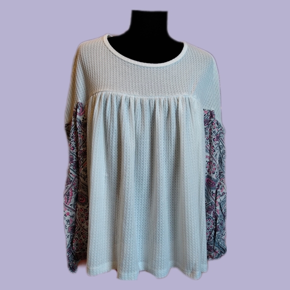 🔴 SALE White Waffle Knit Flowy Henly Boho Top - Picture 1 of 7